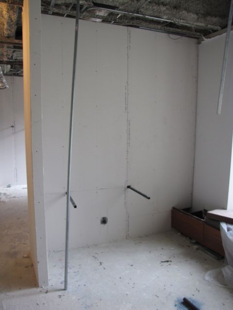 New member workstation