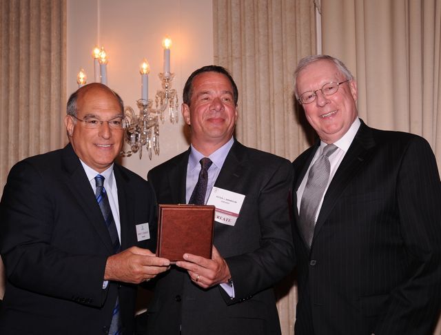 Laureate Peter J. Birnbaum receives his medal