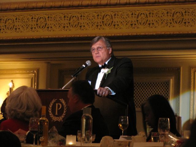 Amari & Locallo partner Joseph Locallo introduces his brother, ISBA President and Justinian Award of Excellence recipient John G. Locallo