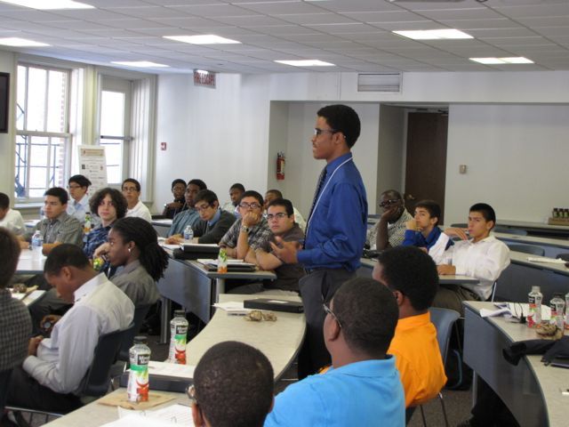 LLI  is a statewide initiative to assist students from minority, ethnic, and other groups who are currently underrepresented in the legal professions achieve academic success and aspire to a career in the law. There 77 students participating in this summer’s institute, which runs through Aug. 10. Find out more at www.isba.org/lawandleadershipprogram