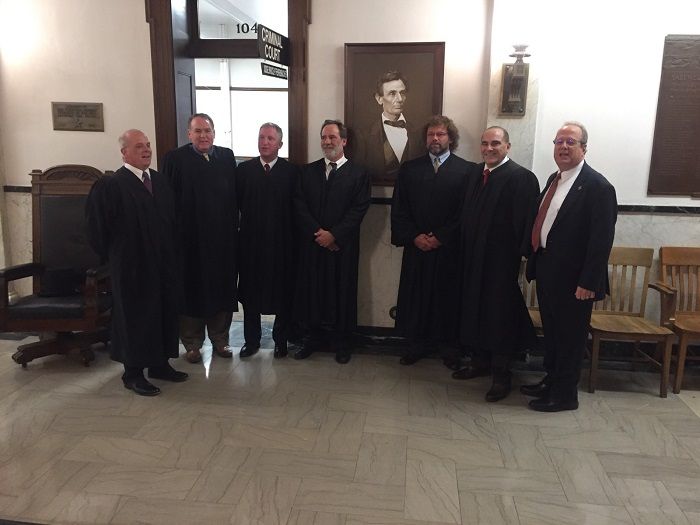 A high-quality reproduction of a famous Abraham Lincoln photograph was presented to the Tazewell County Courthouse on October 23 in Pekin. 