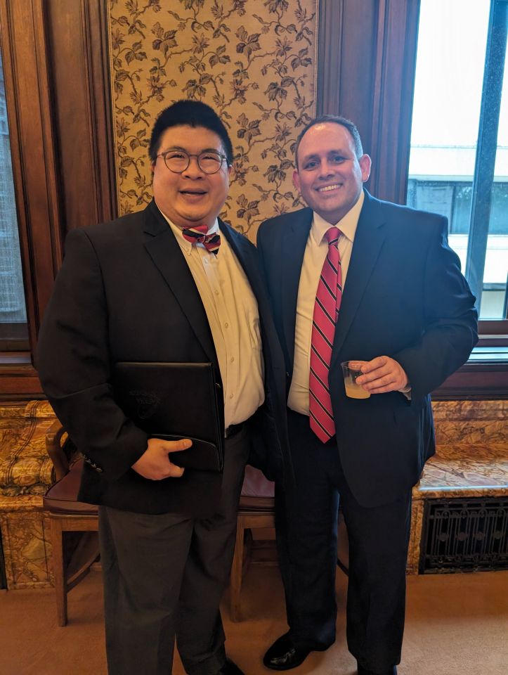 Admittee Kevin White and John Kim, Chair of Illinois Supreme Court's Commission on Professionalism