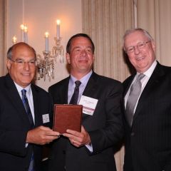 Laureate Peter J. Birnbaum receives his medal