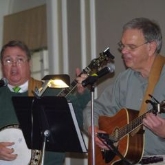 Festive Irish Music was provided by the duo Seanachie.  Chicago Alumni Chapter Board Member Charles G. McCarthy, Jr., and John Wolaver