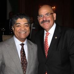 Chief Judge Timothy C. Evans congratulates awardee Judge William Hooks.